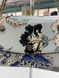 CROSSBODY
