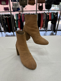 SHOE DESIGNER