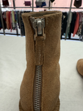 SHOE DESIGNER